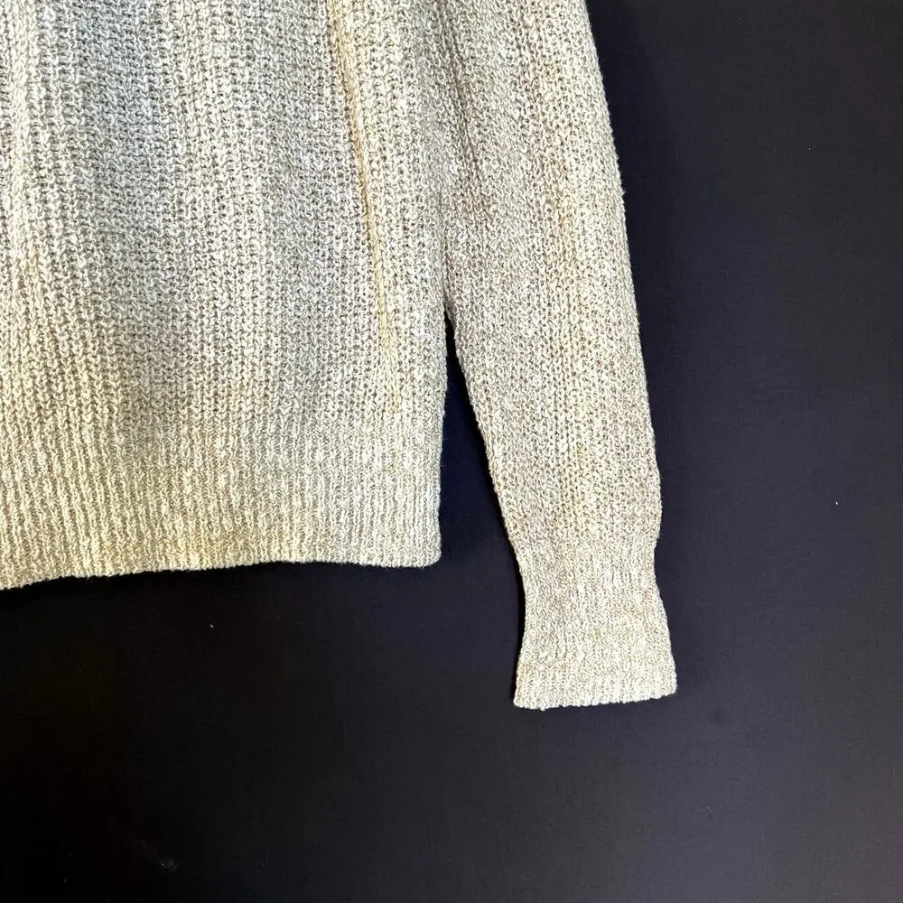 Free People. Women’s bouclé long sleeve cotton sweater
